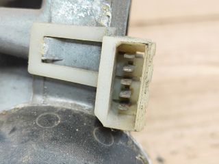 bontott VW GOLF II Első Ablaktörlő Szerkezet Motorral