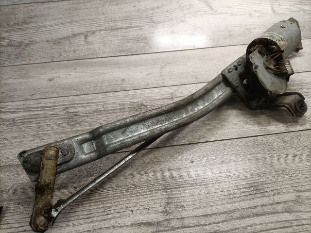 bontott VW GOLF II Első Ablaktörlő Szerkezet Motorral