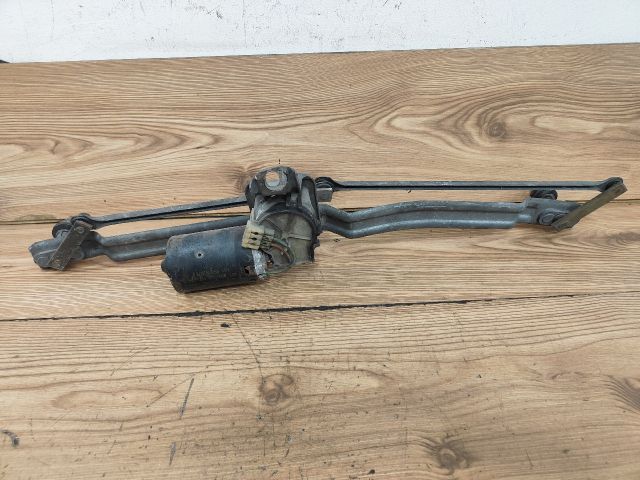 bontott VW GOLF II Első Ablaktörlő Szerkezet Motorral