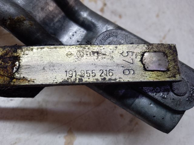 bontott VW GOLF II Első Ablaktörlő Szerkezet