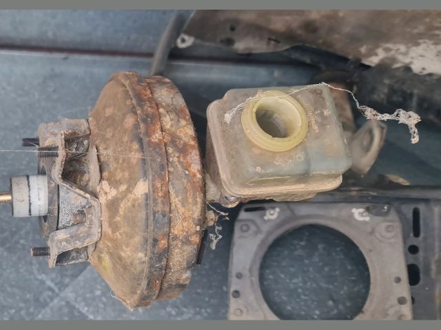 bontott VW GOLF II Fékrásegítő