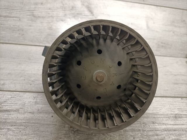 bontott VW GOLF II Fűtőmotor (Nem klímás)