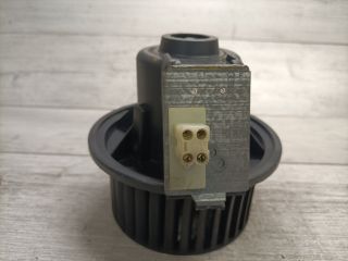 bontott VW GOLF II Fűtőmotor (Nem klímás)