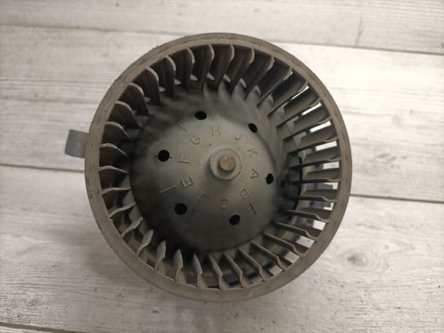 bontott VW GOLF II Fűtőmotor (Nem klímás)