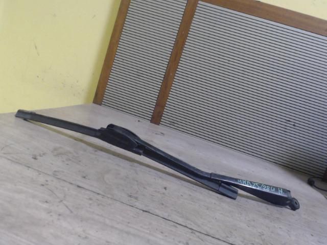 bontott VW GOLF II Hátsó Ablaktörlő Kar