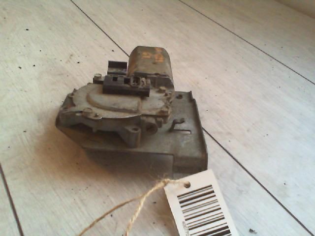 bontott VW GOLF II Hátsó Ablaktörlő Motor