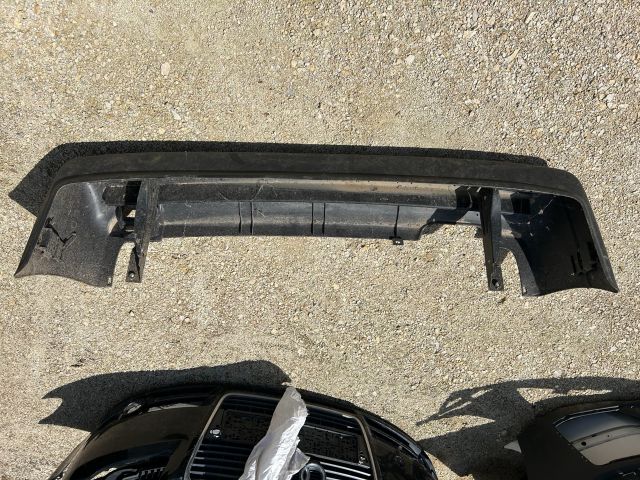 bontott VW GOLF II Hátsó Lökhárító (Részeivel)