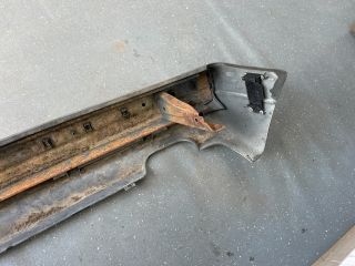 bontott VW GOLF II Hátsó Lökhárító (Részeivel)