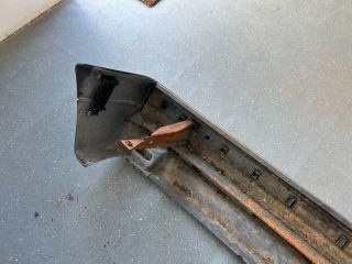 bontott VW GOLF II Hátsó Lökhárító (Részeivel)