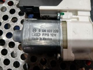 bontott VW GOLF II Jobb első Ablakemelő Motor