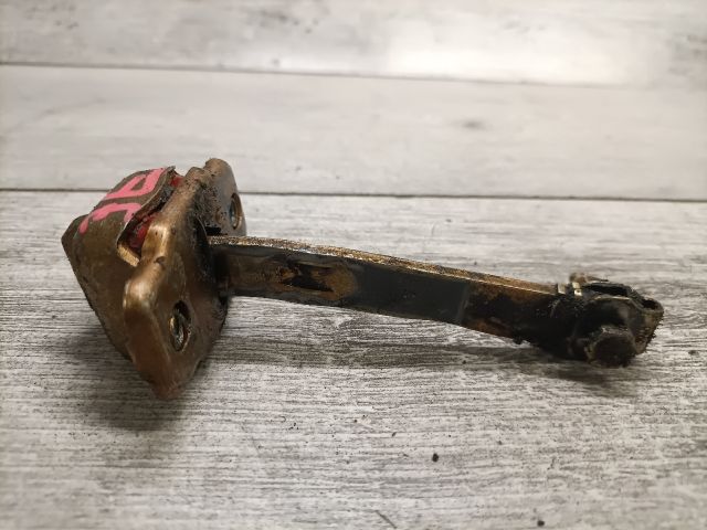 bontott VW GOLF II Jobb első Ajtóhatároló