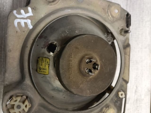 bontott VW GOLF II Jobb Fényszóró