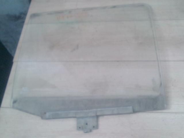 bontott VW GOLF II Jobb hátsó Ablak