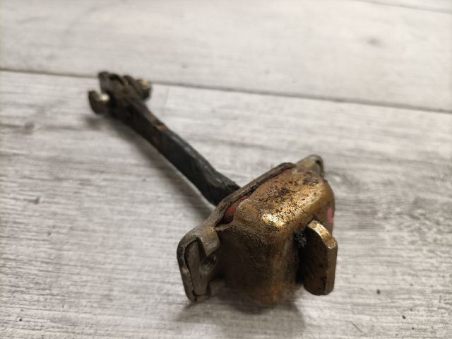 bontott VW GOLF II Jobb hátsó Ajtóhatároló