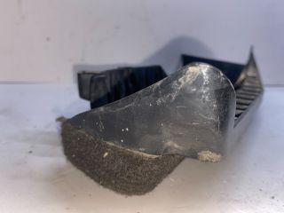 bontott VW GOLF II Jobb Kalaptartó Tartó Konzol