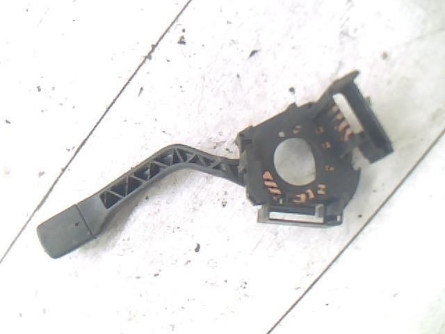 bontott VW GOLF II Jobb Kormánykapcsoló Ablaktörlő