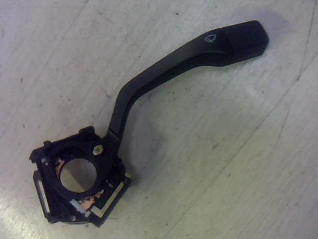 bontott VW GOLF II Jobb Kormánykapcsoló Ablaktörlő