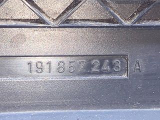 bontott VW GOLF II Kilométeróra Keret