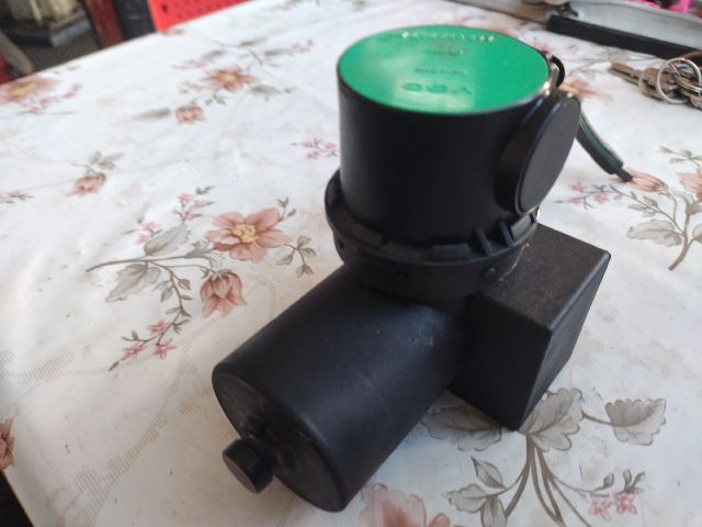 bontott VW GOLF II Központizár Elektronika