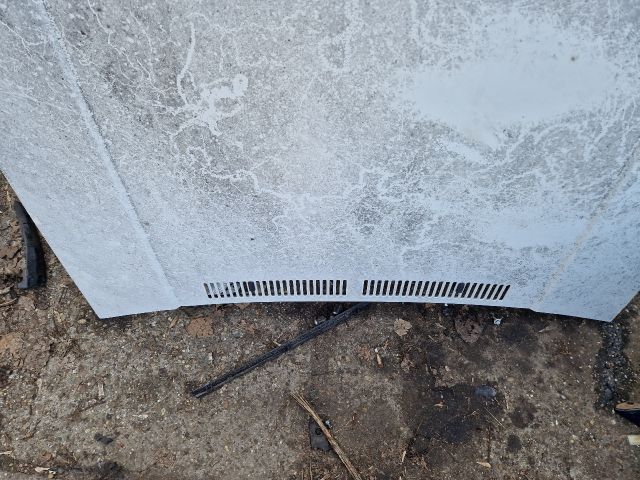 bontott VW GOLF II Motorháztető