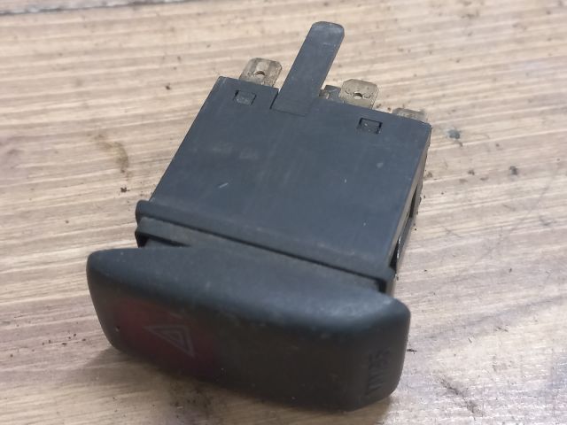 bontott VW GOLF II Vészvillogó Kapcsoló