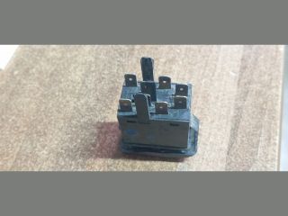 bontott VW GOLF II Vészvillogó Kapcsoló