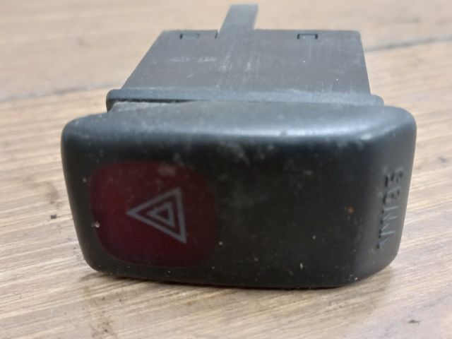 bontott VW GOLF II Vészvillogó Kapcsoló