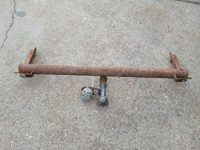 bontott VW GOLF II Vonóhorog