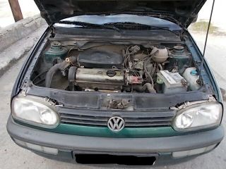 bontott VW GOLF III Bal első Rugó