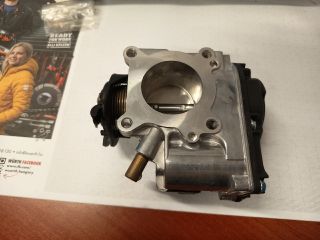 bontott VW GOLF III Fojtószelep (Mechanikus)