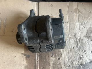 bontott VW GOLF III Generátor