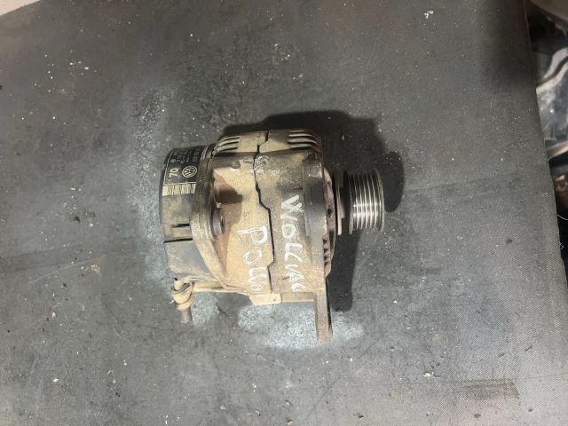 bontott VW GOLF III Generátor