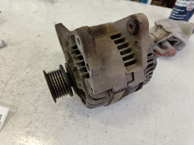 bontott VW GOLF III Generátor