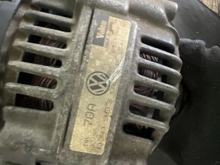 bontott VW GOLF III Generátor