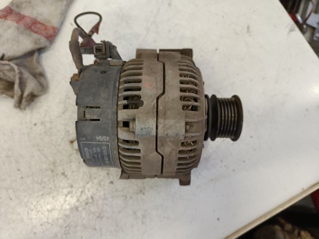 bontott VW GOLF III Generátor