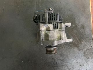 bontott VW GOLF III Generátor