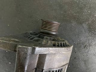 bontott VW GOLF III Generátor