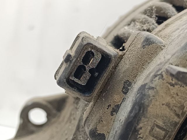 bontott VW GOLF III Generátor