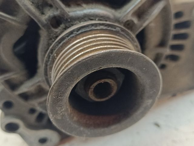 bontott VW GOLF III Generátor