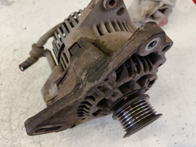 bontott VW GOLF III Generátor