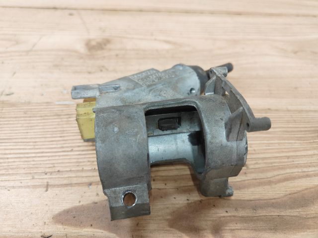 bontott VW GOLF III Gyújtáskapcsoló