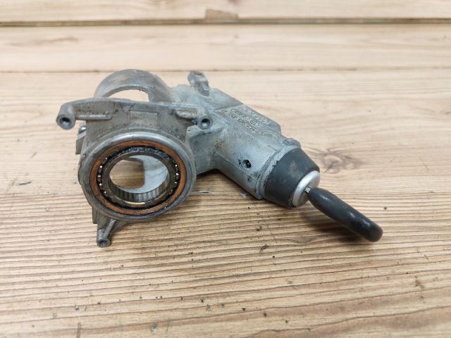 bontott VW GOLF III Gyújtáskapcsoló