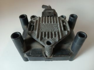 bontott VW GOLF III Gyújtótrafó