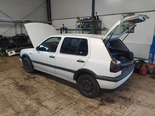 bontott VW GOLF III Homlokfal (Üres lemez)