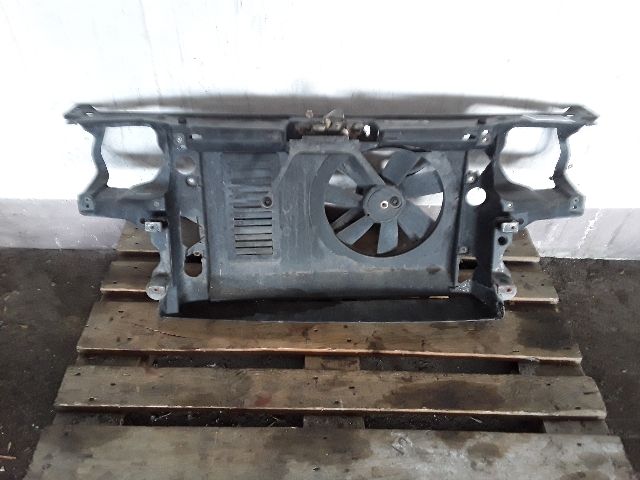 bontott VW GOLF III Homlokfal (Üres lemez)