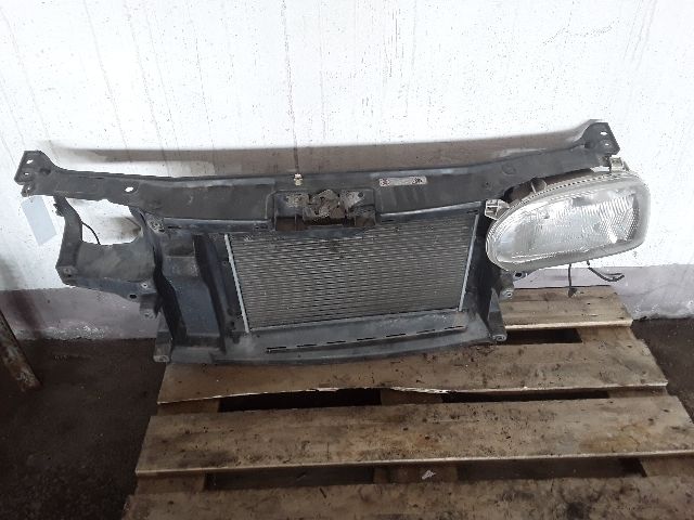 bontott VW GOLF III Homlokfal (Üres lemez)