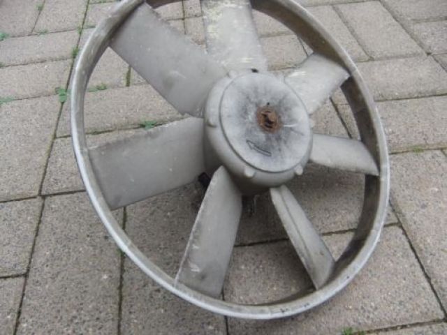 bontott VW GOLF III Hűtőventilátor