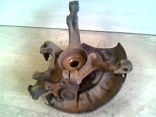 bontott VW GOLF III Jobb első Csonkállvány Kerékaggyal