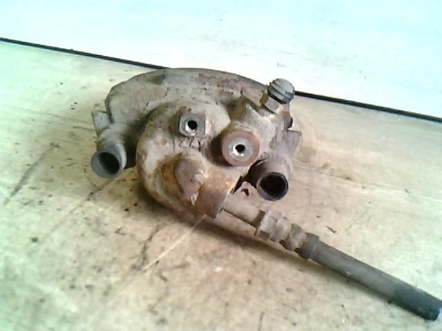 bontott VW GOLF III Jobb első Féknyereg Munkahengerrel