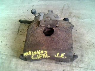 bontott VW GOLF III Jobb első Féknyereg Munkahengerrel